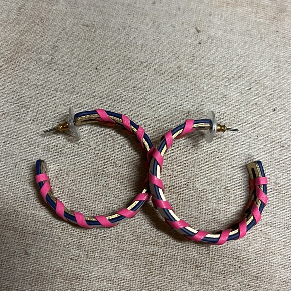 Stella & Dot Corset Hoop earrings - Picture 3 of 5